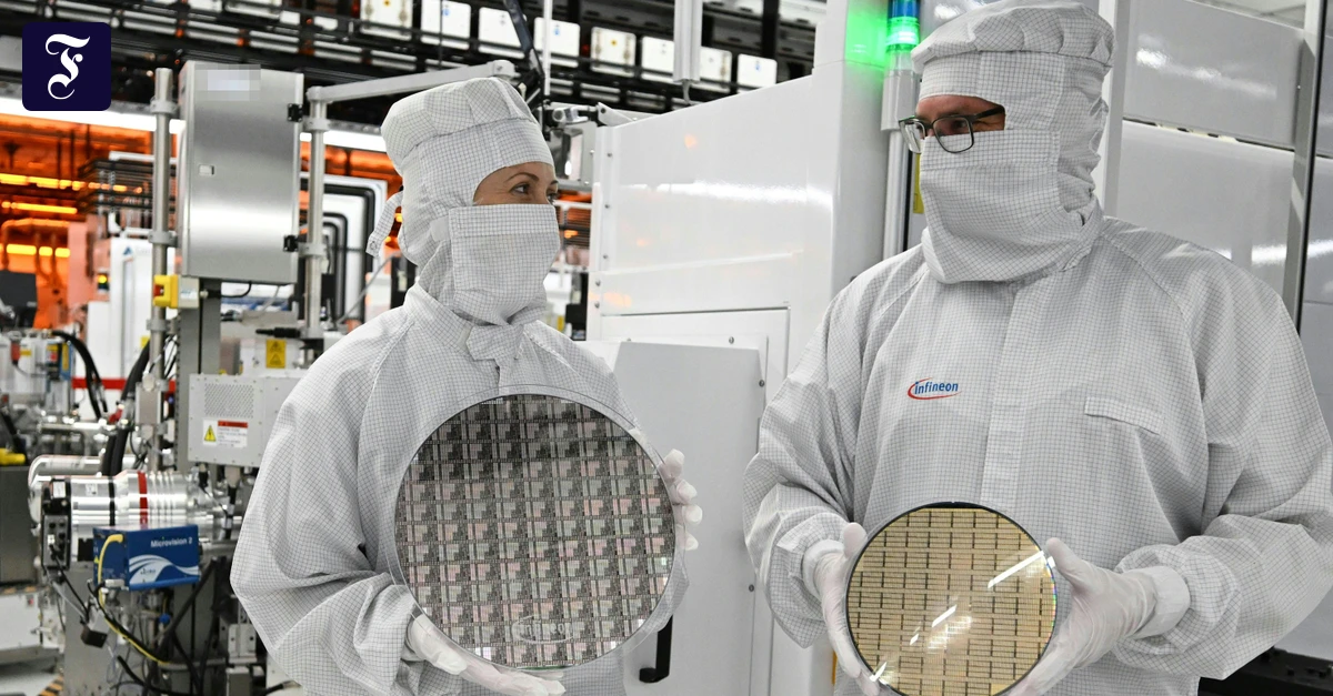infineon-mitarbeiter-im.webp.webp