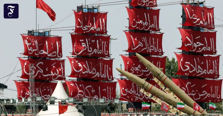 iranische-zolfaghar-raketen.webp.webp