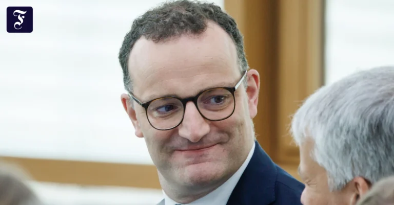 jens-spahn-im-juni-im.webp.webp