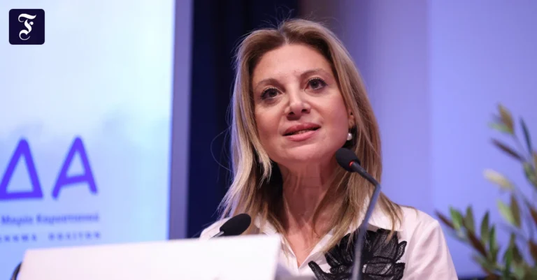 maria-karystianou-bei-einer.webp.webp