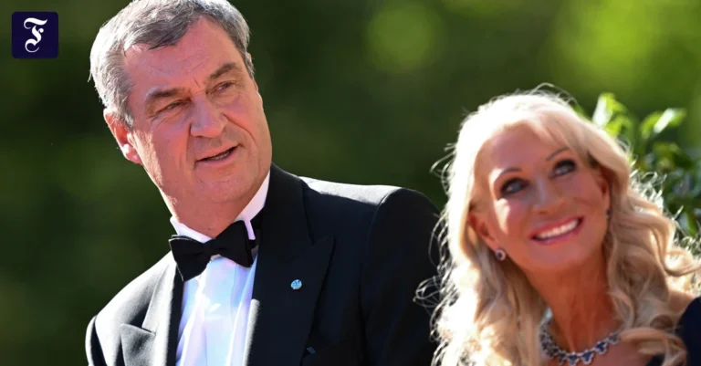 markus-soeder-mit-seiner.webp.webp