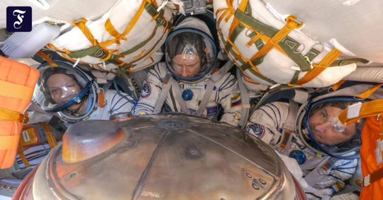 nasa-astronaut-christopher.webp.webp