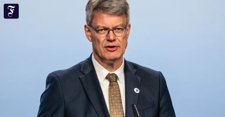 patrick-schnieder-geht-steffen.webp.webp