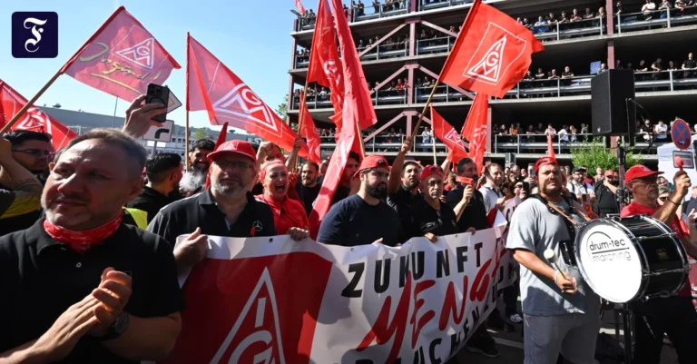 protest-vor-der-alten.webp.webp
