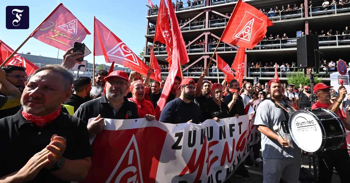 protest-vor-der-alten.webp.webp