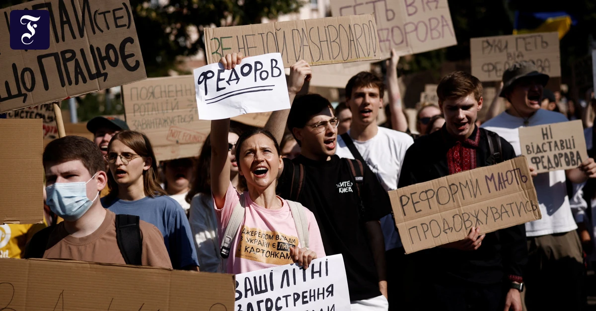 proteste-im-zentrum-von-kiew.webp.webp