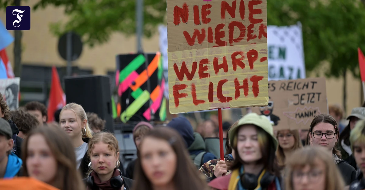 schuelerinnen-und-schueler.webp.webp
