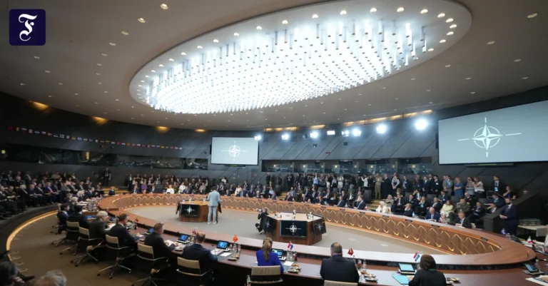 treffen-des-nato-rats-im-nato.webp.webp