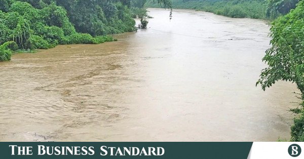 water_levels_continue_to_rise_in_the_muhuri_kohua_and_silonia_rivers_heightening_flood_concerns_acro.jpeg