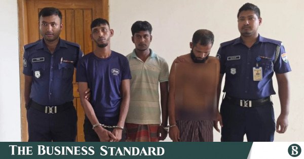 women_gang_raped_shariatpur.jpg