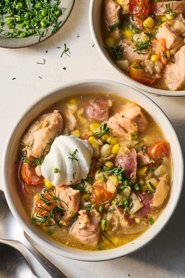 12FD-APPETITE-corn-salmon-chower-1-vpmw-articleLarge.jpg