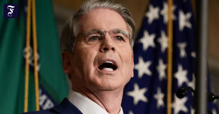 1787706818_us-finanzminister-scott.webp.webp