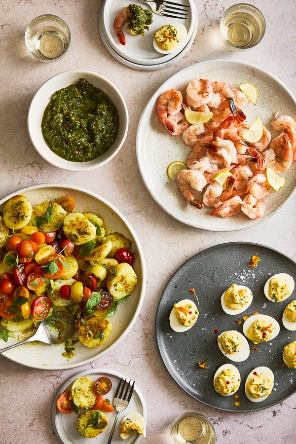 21FD-TANIS-COLD-DINNERS-group-lpzf-articleLarge.jpg