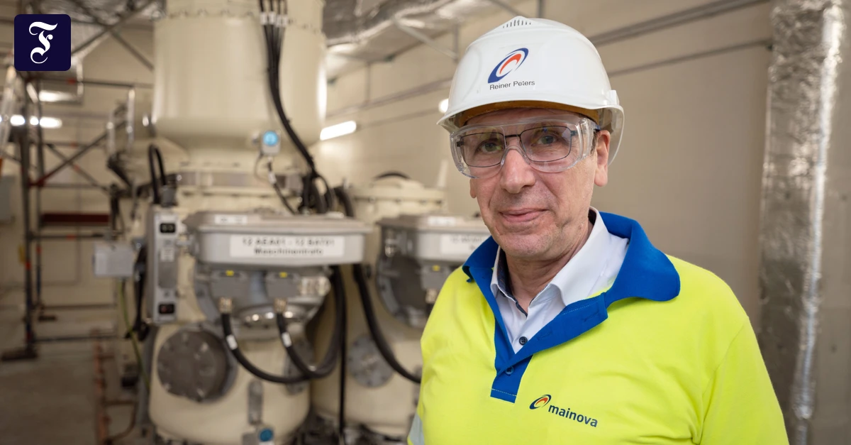 auf-der-baustelle-nur-mit-helm.webp.webp