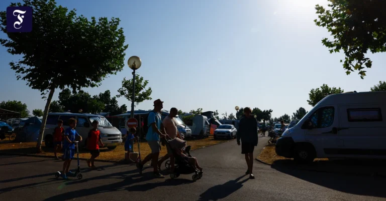 auf-einem-campingplatz-im.webp.webp