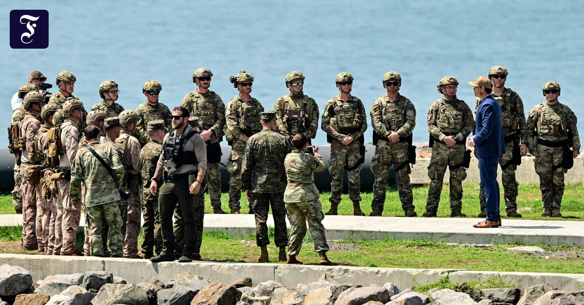 besuch-bei-der-militaeruebung.webp.webp