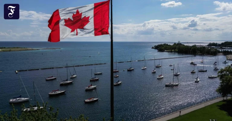 blick-auf-den-lake-ontario-von.webp.webp