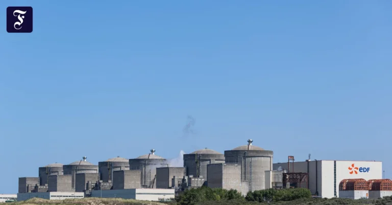 das-atomkraftwerk-gravelines.webp.webp