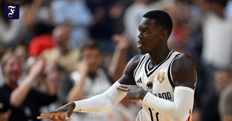dennis-schroeder-und-die.webp.webp