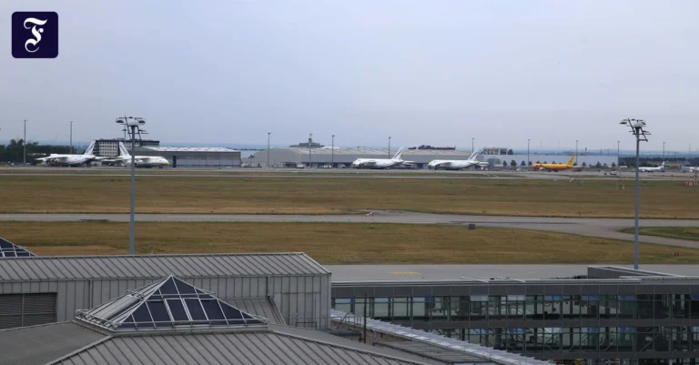 der-flughafen-leipzig-halle-am.webp.webp
