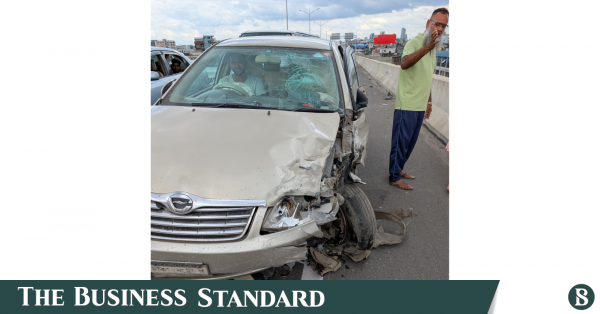 expressway_accident_1.png