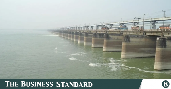 farakka-barrage-1724754012.jpg