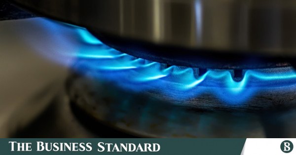 flame-871136_1920.jpg