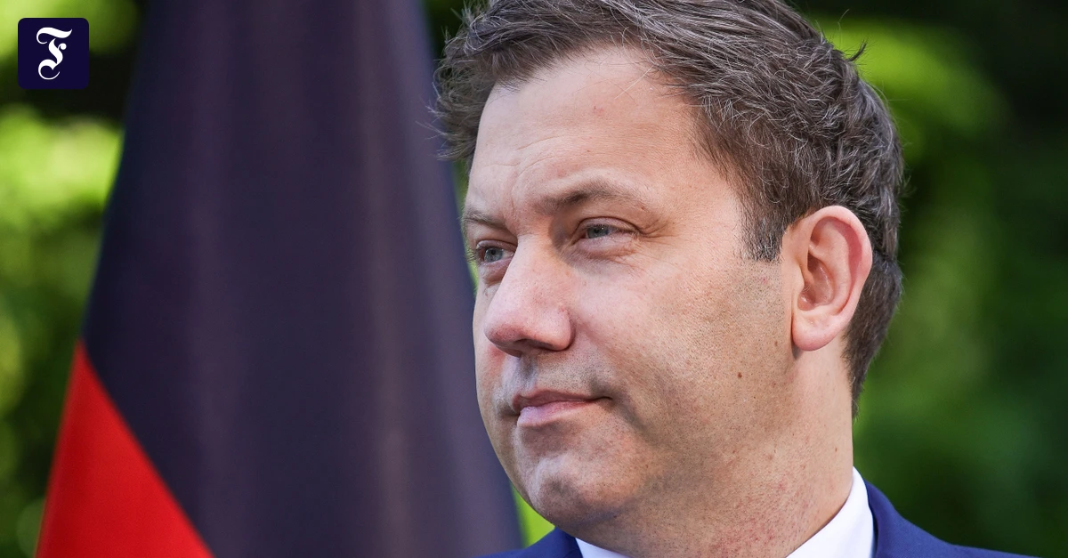 herr-der-steuerreformpolitik.webp.webp