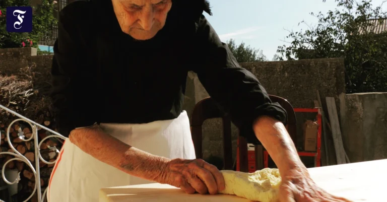italienische-seniorin-beim.webp.webp