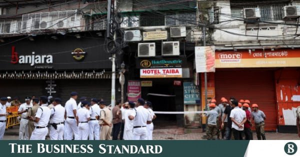 kolkata_fire_hotel_19_aug.jpg