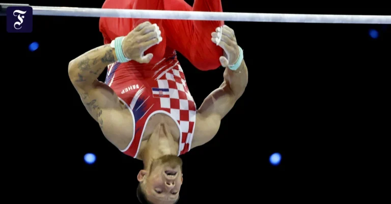 kopfueber-bleibt-illia-kovtun.webp.webp
