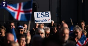 kundgebung-der-eu-gegner-am.webp.webp