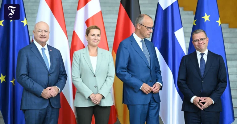 minigipfel-im-kanzleramt.webp.webp