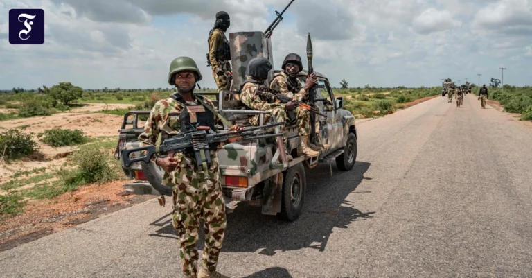 nigerianische-soldaten.webp.webp