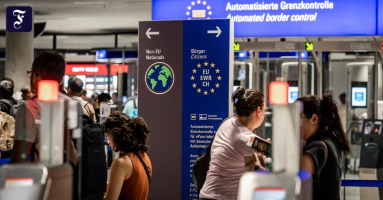passkontrolle-am-flughafen.webp.webp