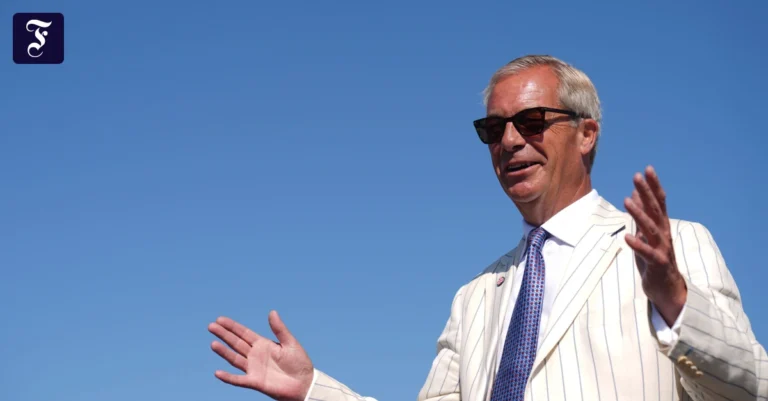 reform-uk-parteichef-nigel.webp.webp