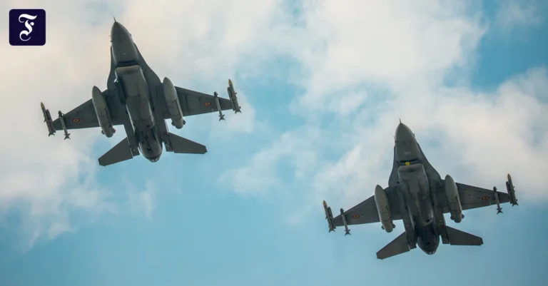 rumaenische-f-16.webp.webp