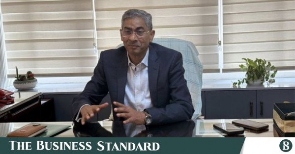 shahiduddin_chowdhury_anee.jpg