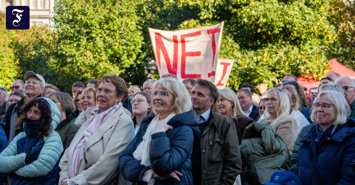 sie-sind-dagegen-demonstranten.webp.webp
