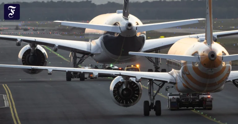 starklar-flugzeuge-in-der.webp.webp