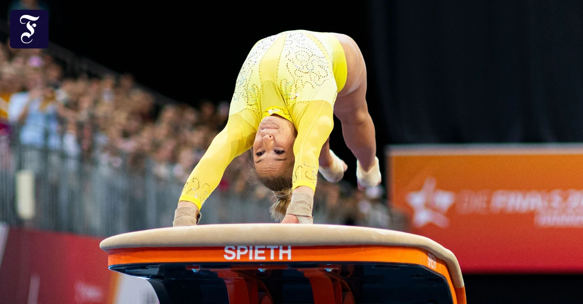 turnerin-karina-schoenmaier.webp.webp