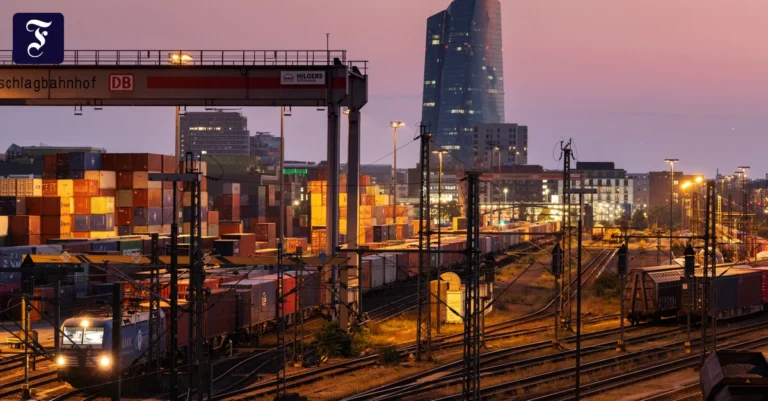 umschlagbahnhof-im-frankfurter.webp.webp