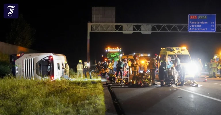 von-der-fahrbahn-abgekommen.webp.webp