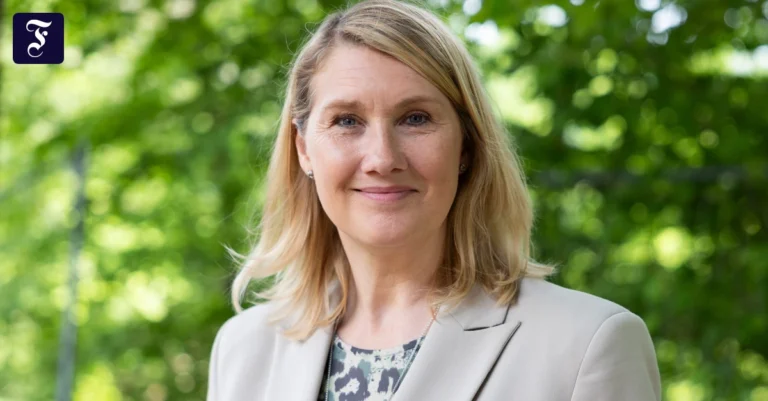 wiedergewaehlt-julia-kruegers.webp.webp