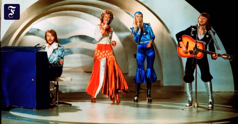 zwei-jahre-vor-dancing-queen.webp.webp