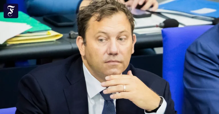 1789042586_bundesfinanzminister-lars.webp.webp