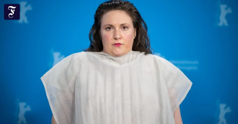 2024-in-berlin-lena-dunham.webp.webp