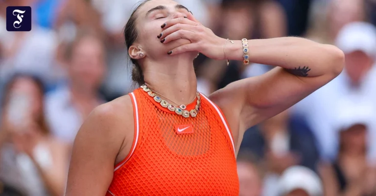 aryna-sabalenka-steht-mal.webp.webp