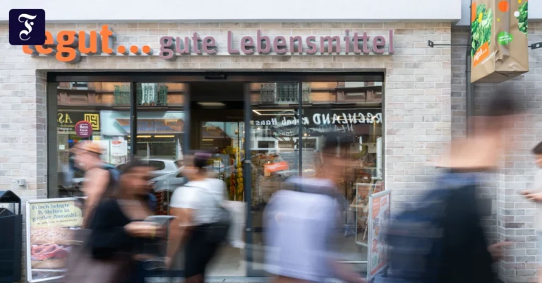 aus-tegut-wird-edeka-in.webp.webp