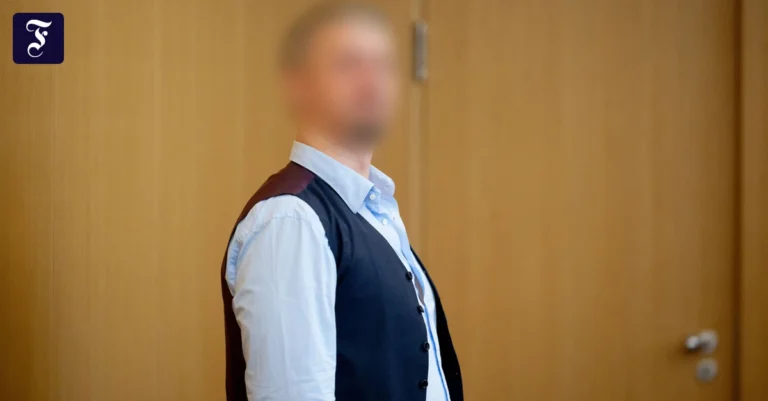 beim-prozessauftakt-alexander.webp.webp